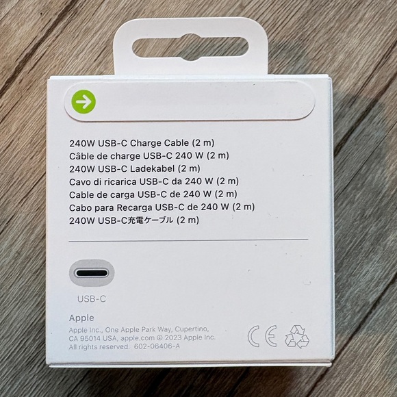 Apple USB-C Charge Cable 240 W 2M Length, Model: A2794, MYQT3AM/A - Picture 7 of 9